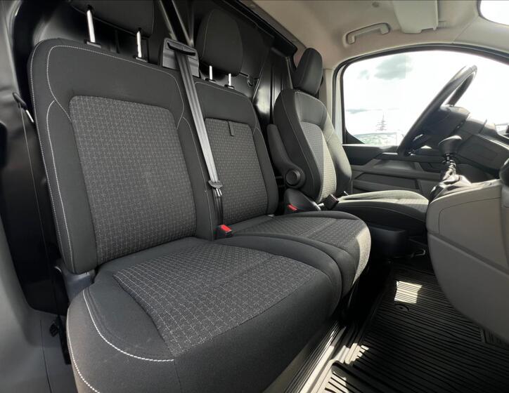 Ford Transit Custom 16
