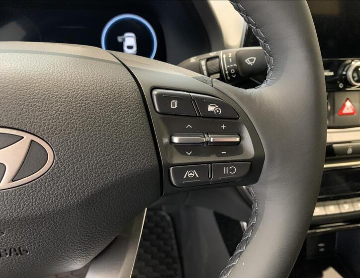 Hyundai i30 32