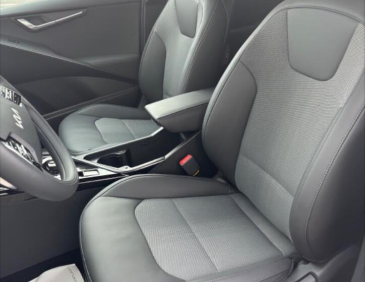 KIA e-Niro 14