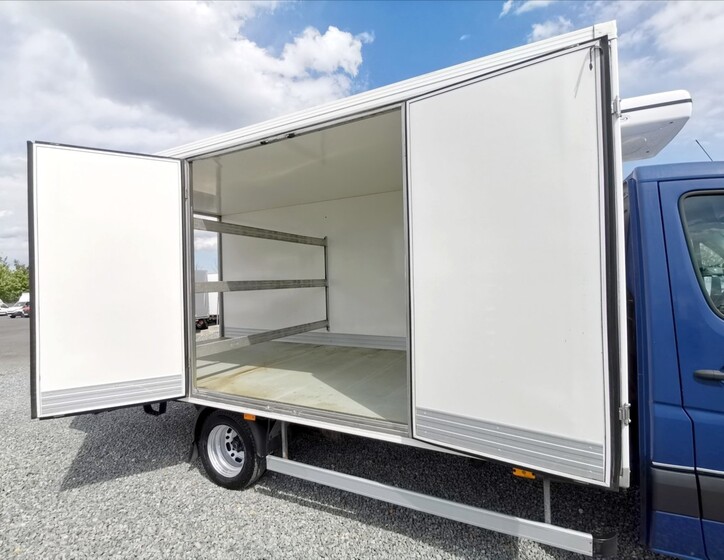 Volkswagen Crafter 19
