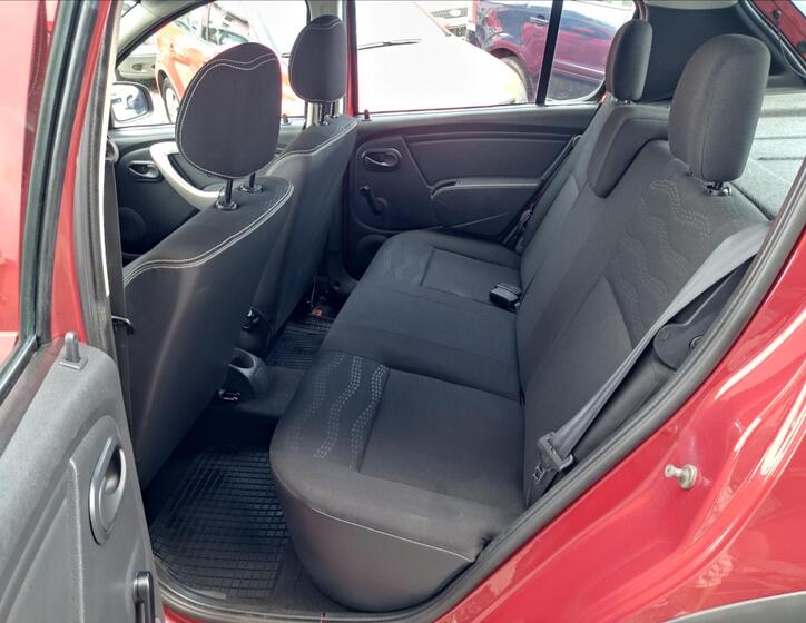 Dacia Sandero 14