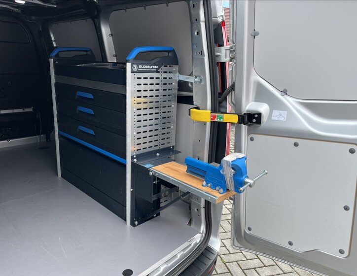 Ford Transit Custom 16