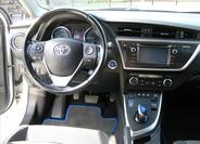 Toyota Auris 17
