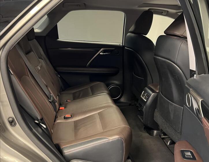 Lexus RX 450h 10