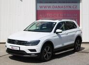 Volkswagen Tiguan 1