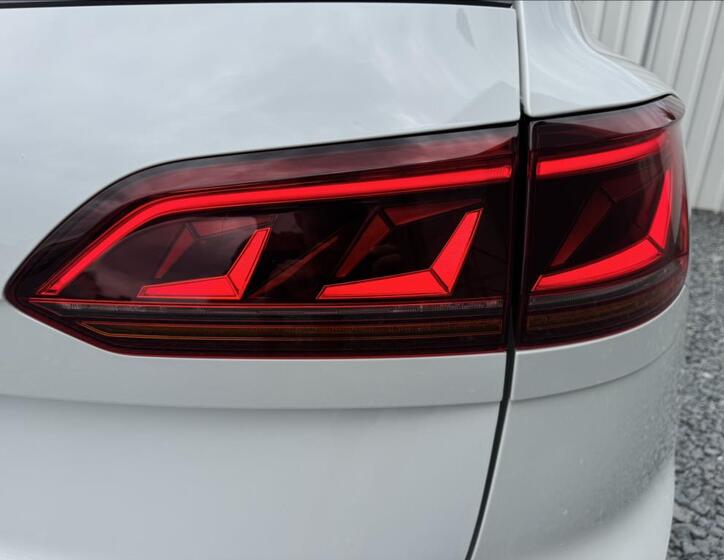 Volkswagen Touareg 16