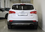 Hyundai Santa Fe 4