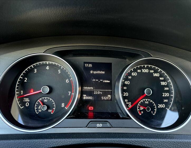 Volkswagen Golf 19