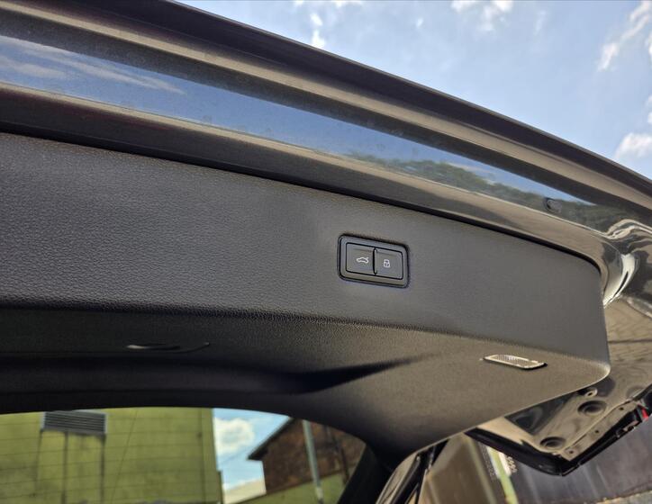 Audi Q7 13
