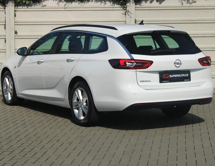 Opel Insignia 4
