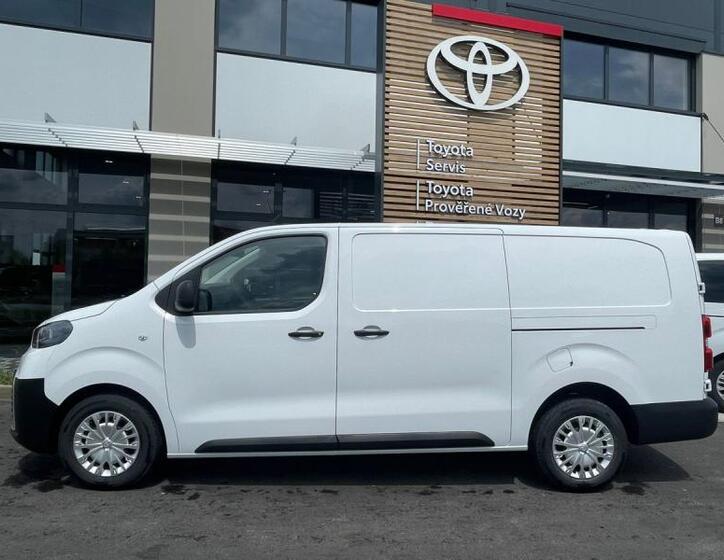 Toyota ProAce 4