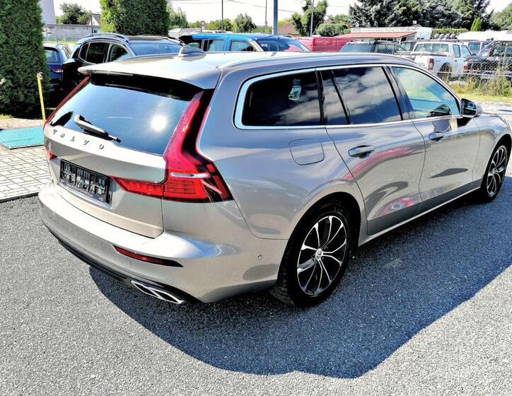 Volvo V60 5