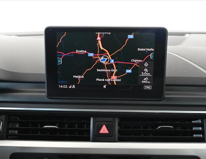 Audi A4 19
