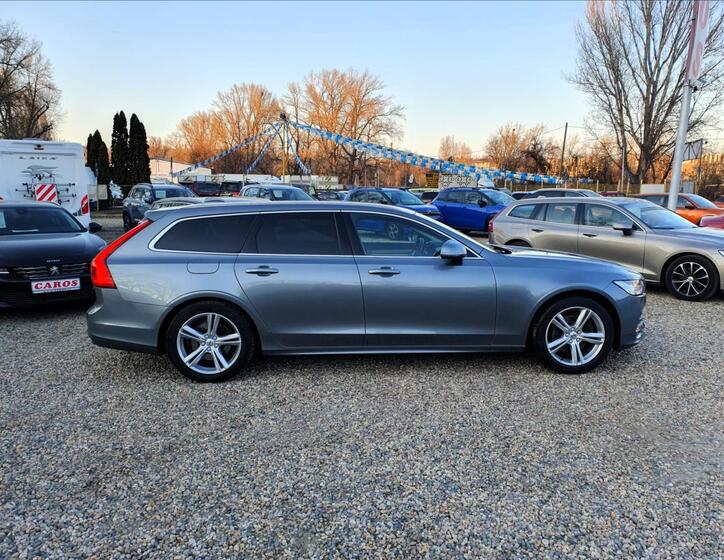 Volvo V90 4