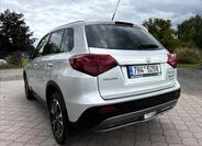 Suzuki Vitara 8