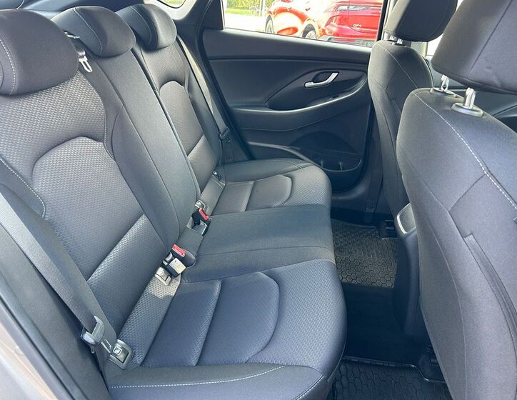Hyundai i30 10