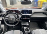 Peugeot 2008 9
