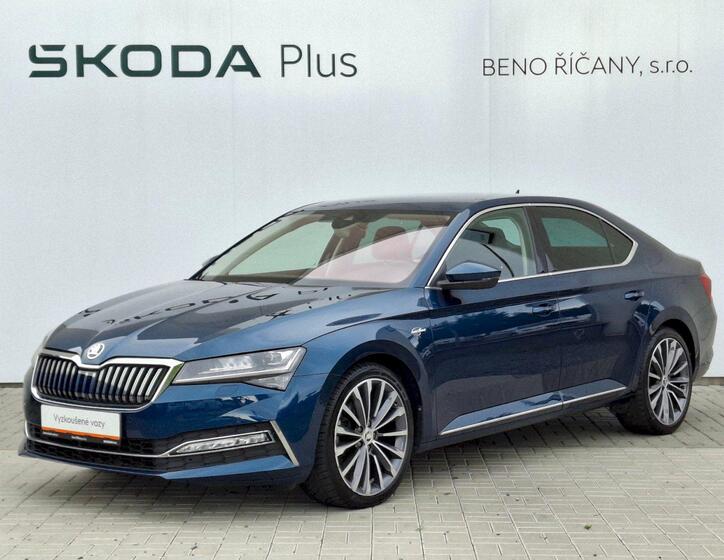Škoda Superb 1