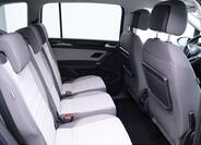 Volkswagen Touran 13