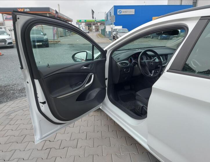 Opel Astra 10
