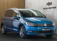 Volkswagen Touran 1