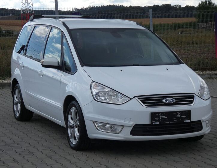Ford Galaxy 15