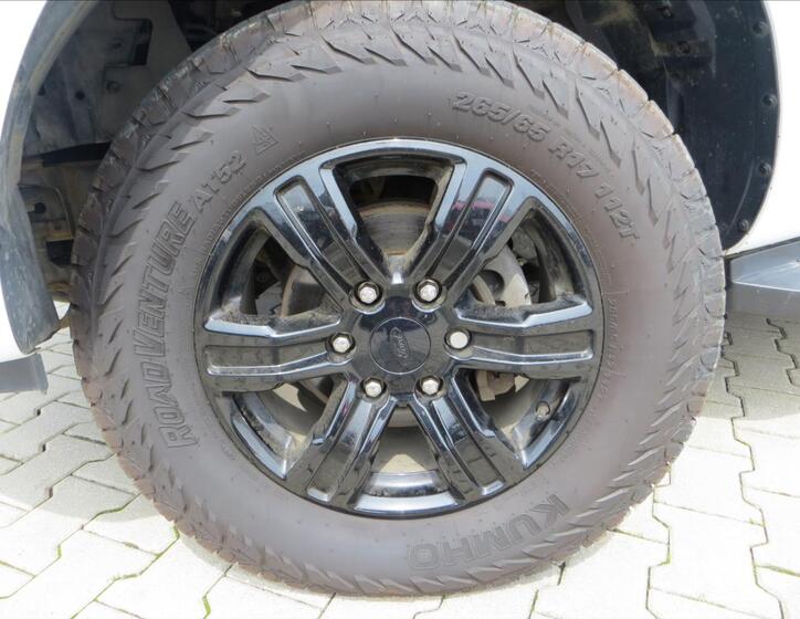 Ford Ranger 9
