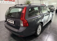 Volvo V50 5