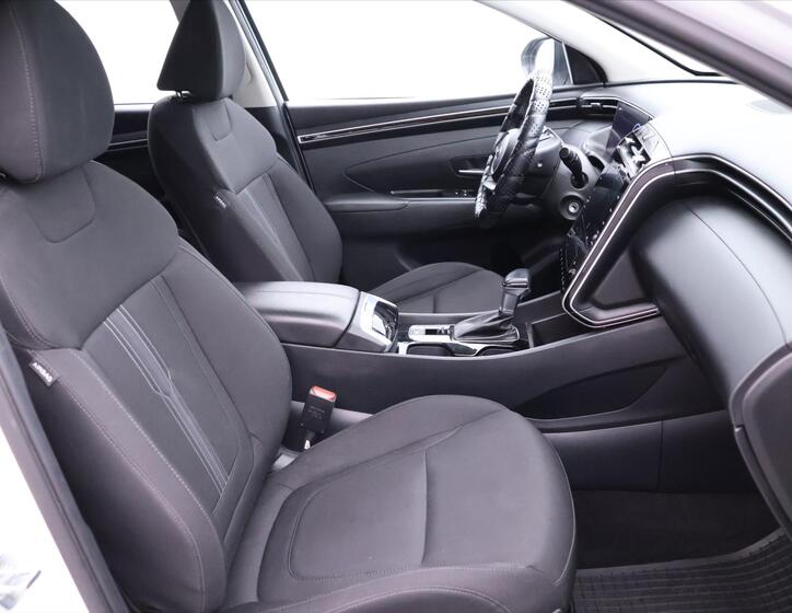 Hyundai Tucson 11