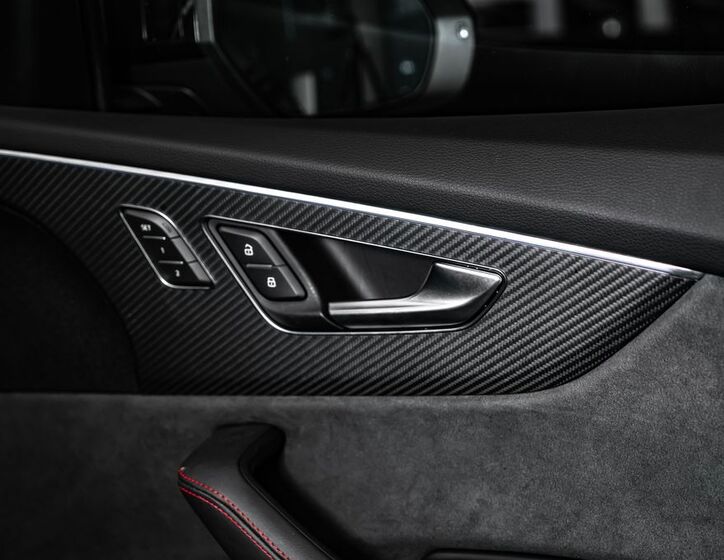 Audi SQ8 22