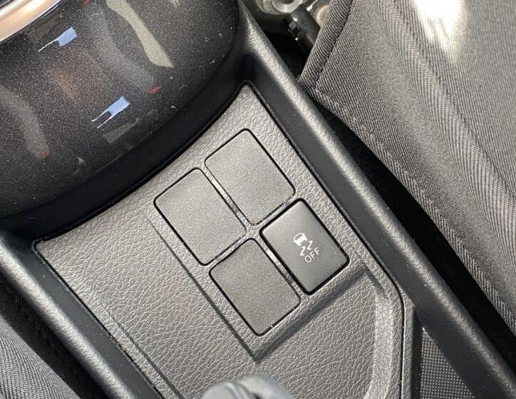 Toyota Yaris 27