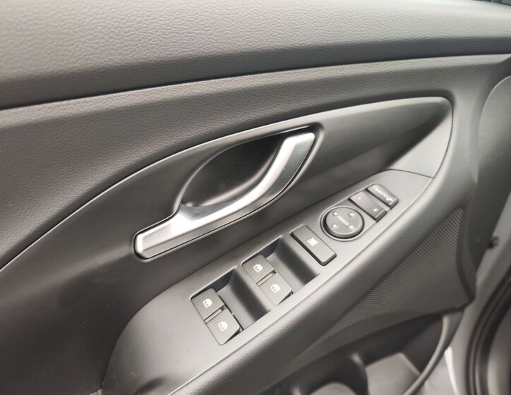 Hyundai i30 31