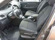 Renault Scénic 8