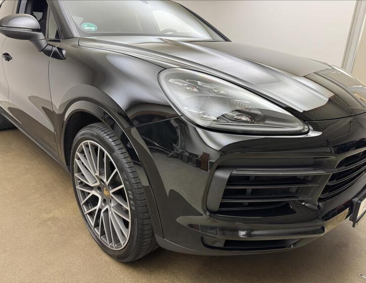 Porsche Cayenne 50