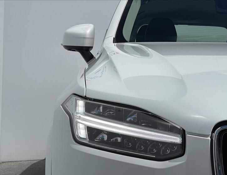Volvo XC90 19