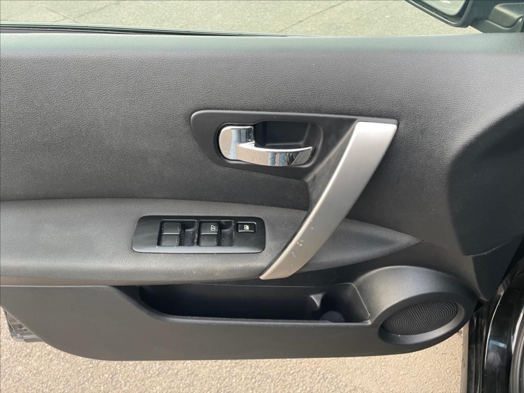 Nissan Qashqai 20