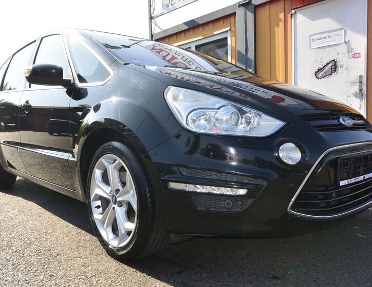 Ford S-MAX 38