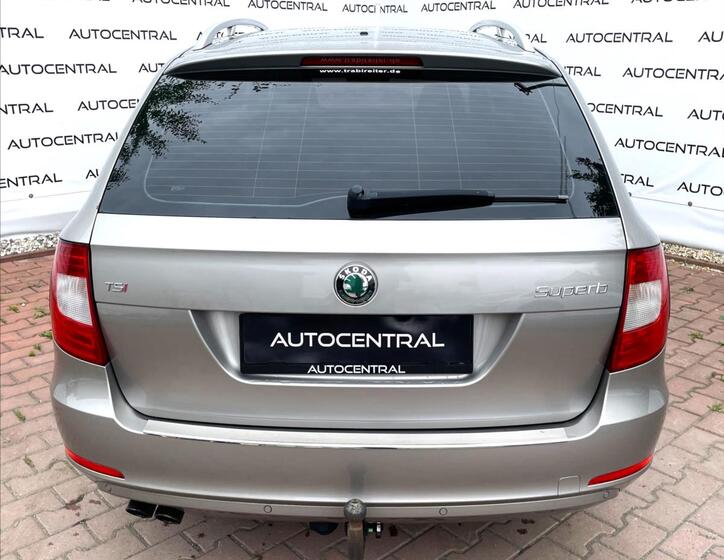 Škoda Superb 5
