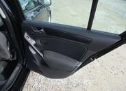 Volkswagen Golf 12