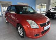 Suzuki Swift 1