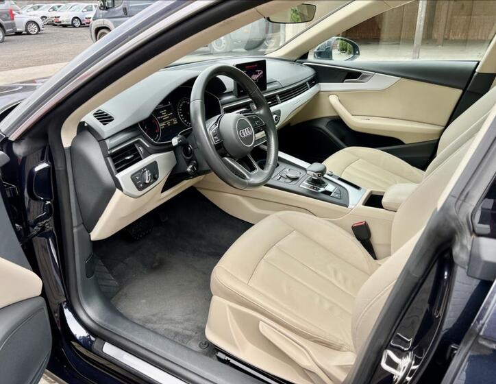 Audi A5 11