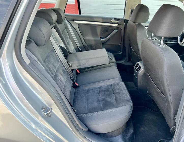 Volkswagen Golf 18