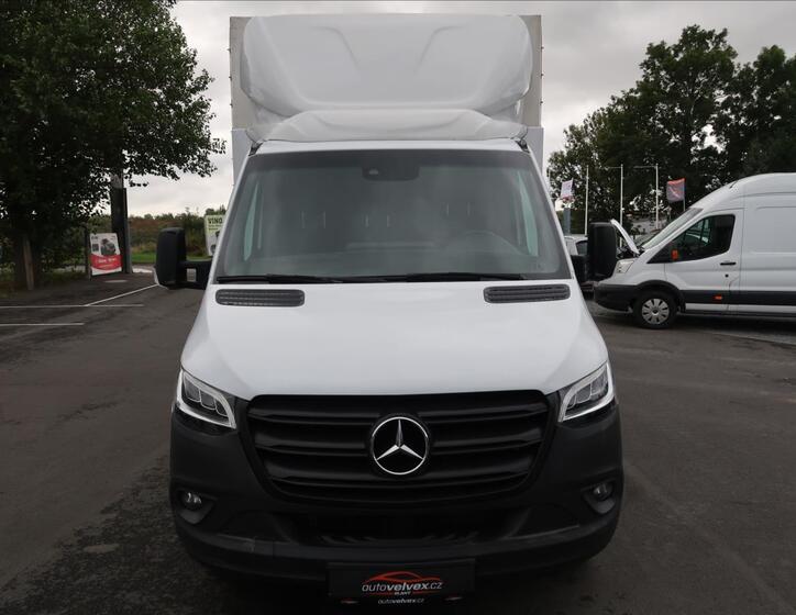 Mercedes-Benz Sprinter 7