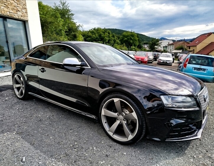 Audi RS 5 8