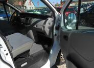 Renault Trafic 19
