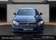 Mercedes-Benz Třídy E 8