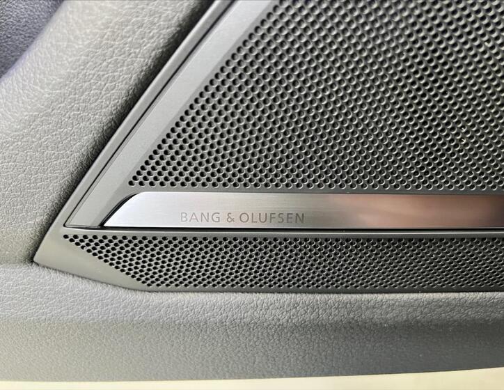 Audi S6 27
