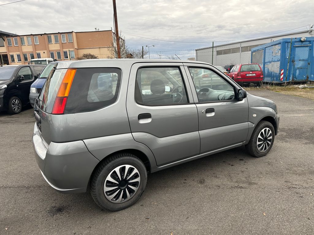 Subaru Justy