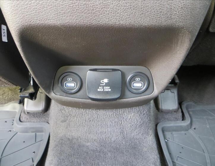 Hyundai Santa Fe 30