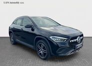 Mercedes-Benz GLA 4